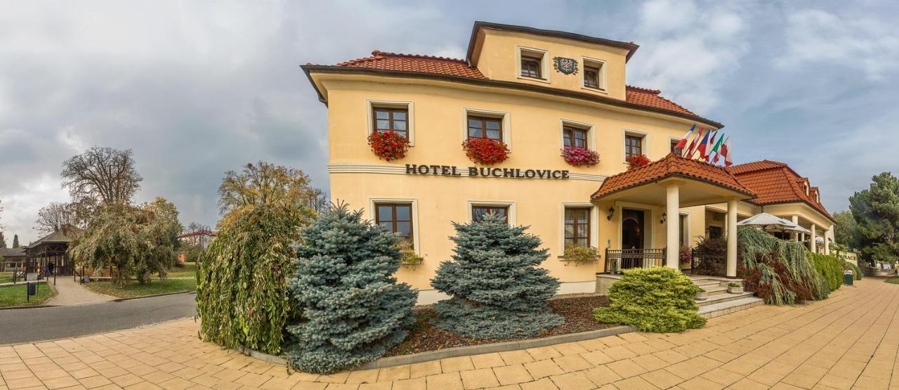 Hotel Buchlovice Ngoại thất bức ảnh